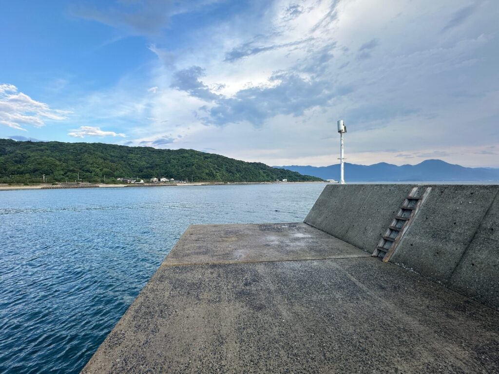 福の浦漁港の堤防先端