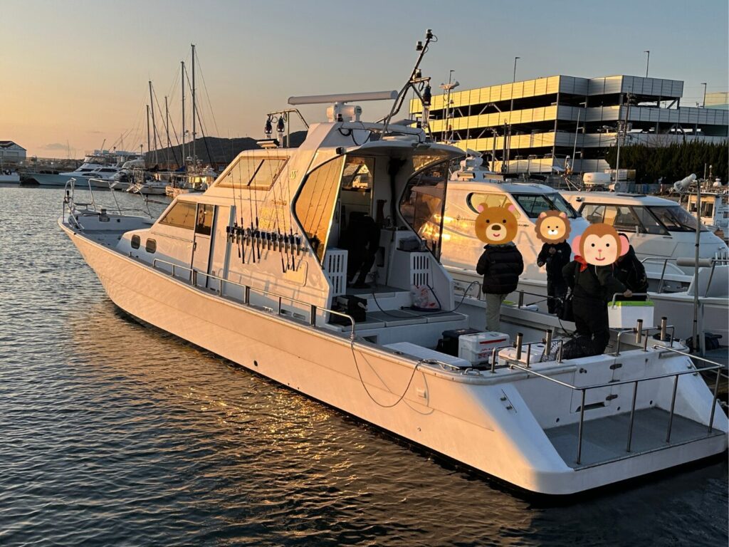 遊漁船こてつの外観