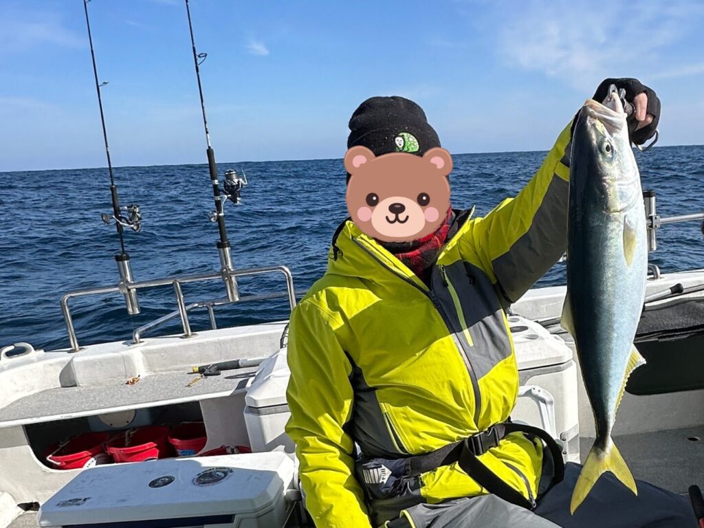 巻きポカを装着し、遊漁船でジギングをした時の写真